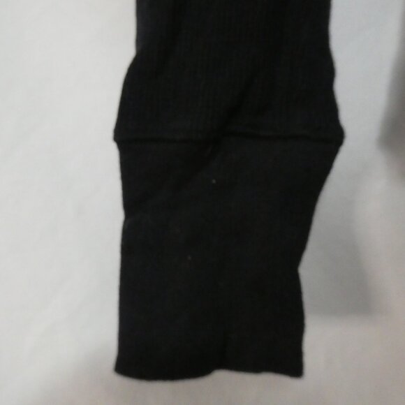 LA SENZA | medium | Black Waffle Knit Long Sleeve Shirt | Partial Snap Button - Picture 6 of 16